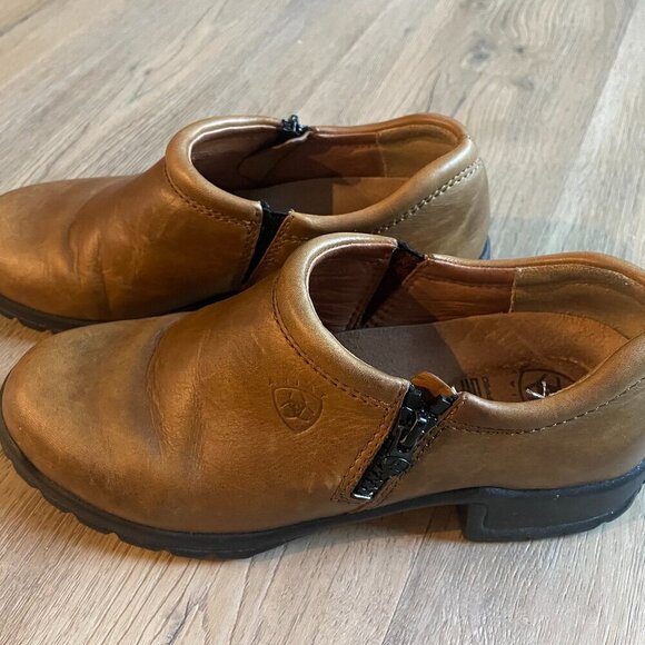 Ariat Light Brown Leather Slip-On Comfort Clogs Women's Size 7B Style 95622 - Picture 1 of 8